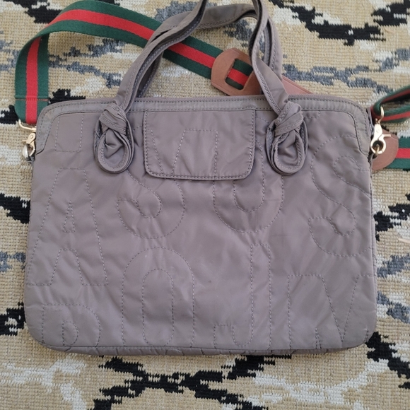 MARC Jacob Laptop Nylon Carrying Case w/ strap - Picture 2 of 4